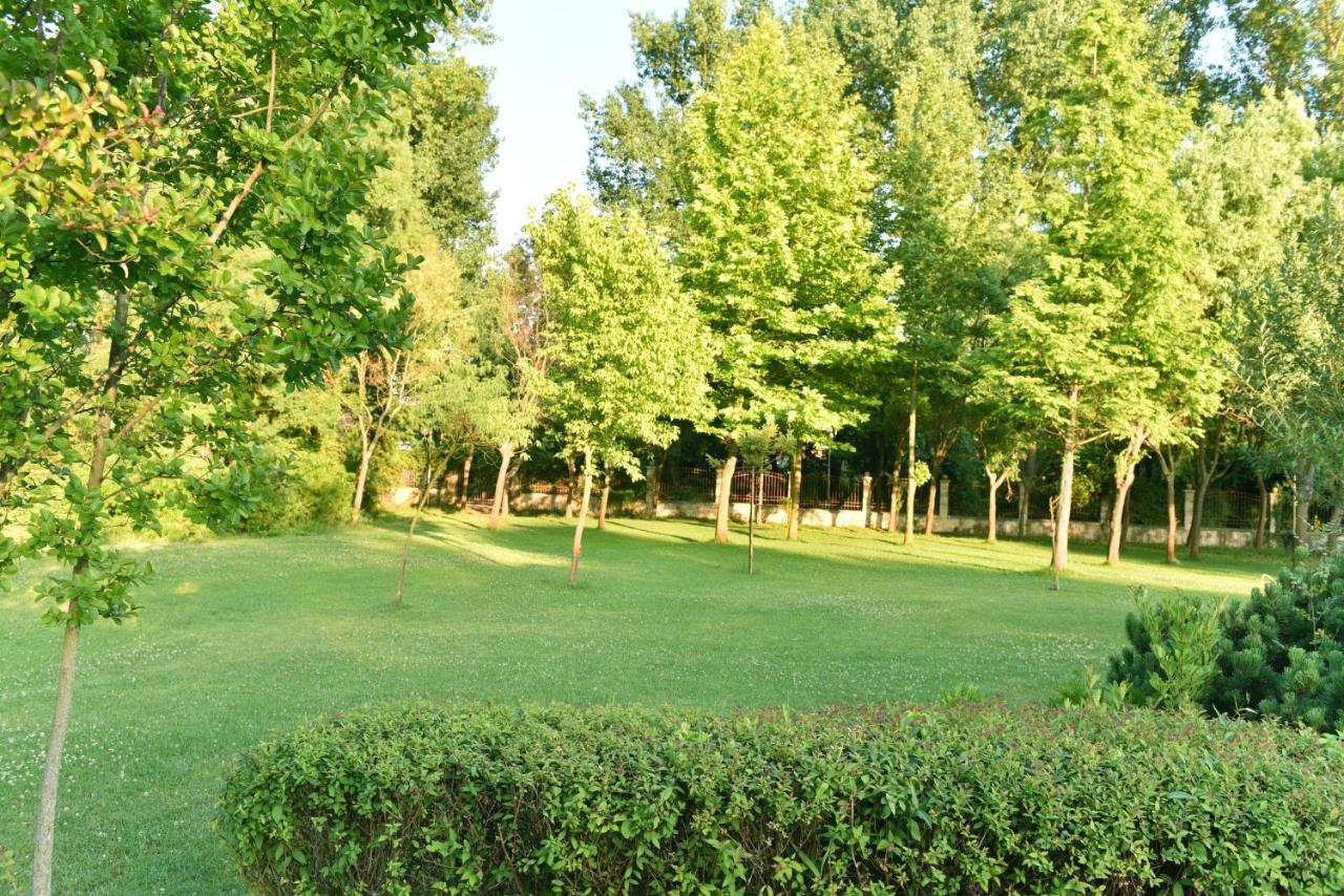 Les Magnolias Hotel Primorsko Exterior foto